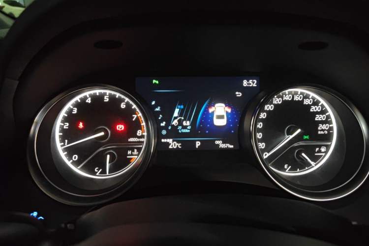 Used Toyota Camry 2019 2.0G Luxury Edition China VI Standard Instrument Cluster