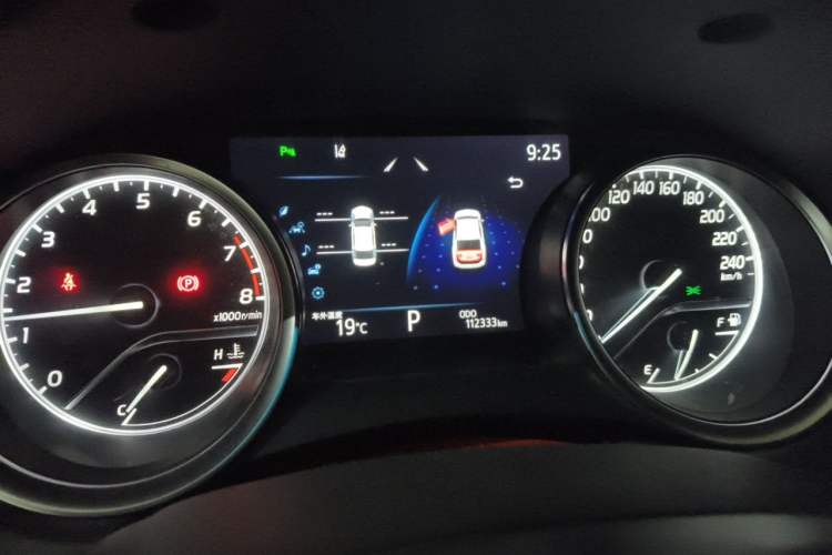 Used Toyota Camry 2019 2.0G Luxury Edition China VI Standard Instrument Cluster
