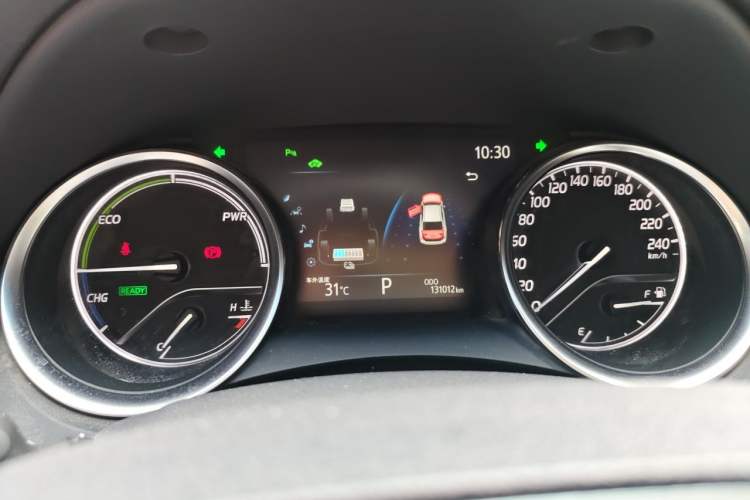 Used Toyota Camry 2019 Revised Version Dual-Engine 2.5 HG Luxury Edition Instrument Cluster