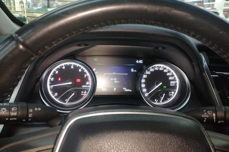 Used Toyota Camry 2019 Revised Version 2.0G Luxury Edition Instrument Cluster