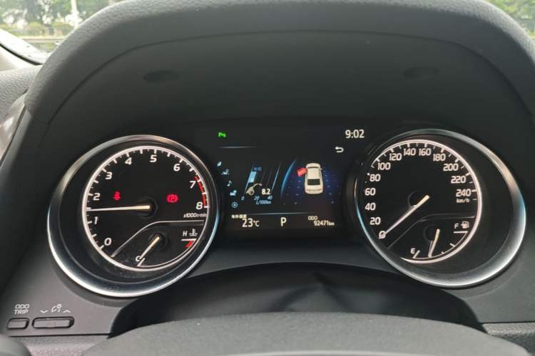 Used Toyota Camry 2019 2.0G Luxury Edition China VI Standard Instrument Cluster
