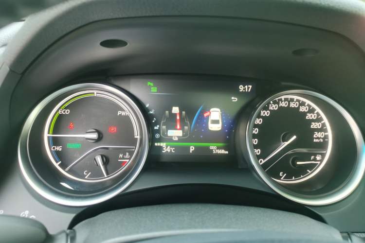 Used Toyota Camry 2019 Revised Version Dual-Engine 2.5 HG Luxury Edition Instrument Cluster