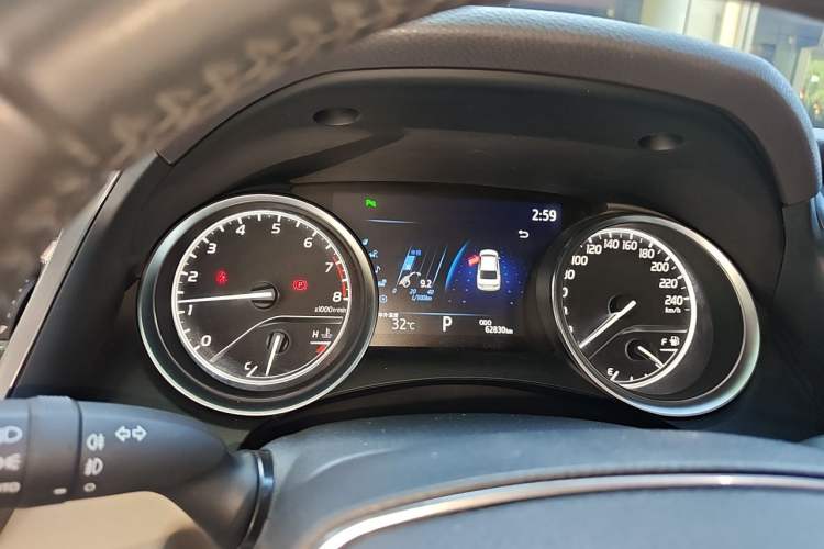 Used Toyota Camry 2019 Revised Version 2.0G Luxury Edition Instrument Cluster
