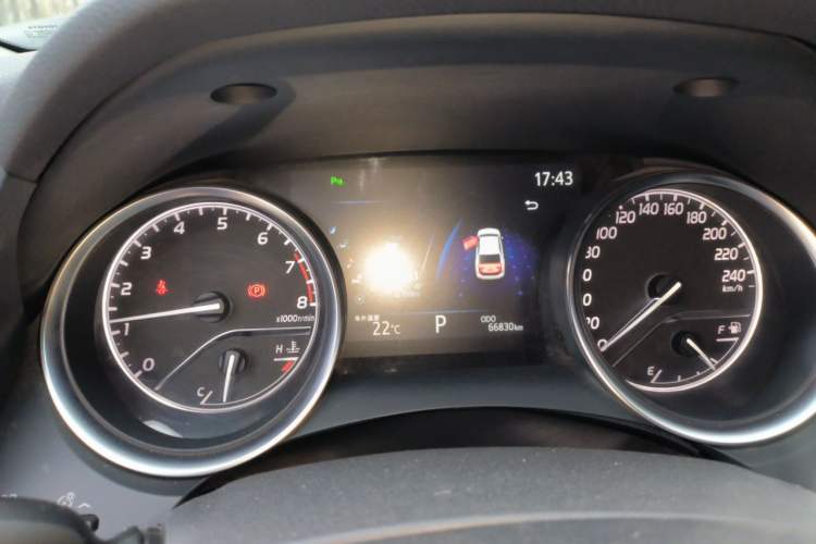 Used Toyota Camry 2019 2.5G Luxury Edition China VI Standard Instrument Cluster
