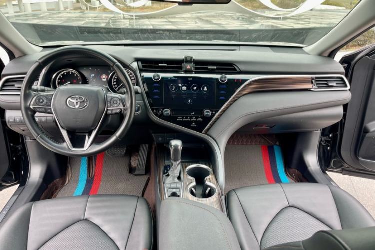 Used Toyota Camry 2019 2.5G Luxury Edition China VI Standard Interior 1
