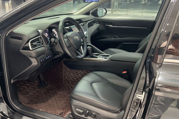 Used Toyota Camry 2019 Revised Version 2.5G Luxury Edition Interior 1