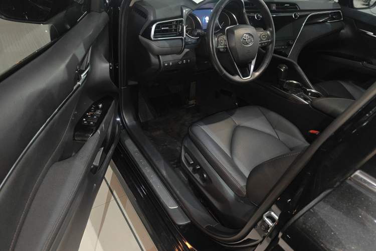 Used Toyota Camry 2019 Revised Version 2.5G Luxury Edition Interior 1