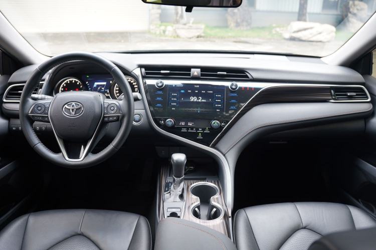 Used Toyota Camry 2019 Revised Version 2.0G Luxury Edition Interior 14