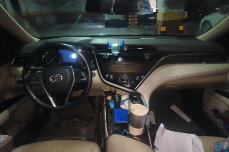Used Toyota Camry 2019 2.0G Luxury Edition China VI Standard Interior 2