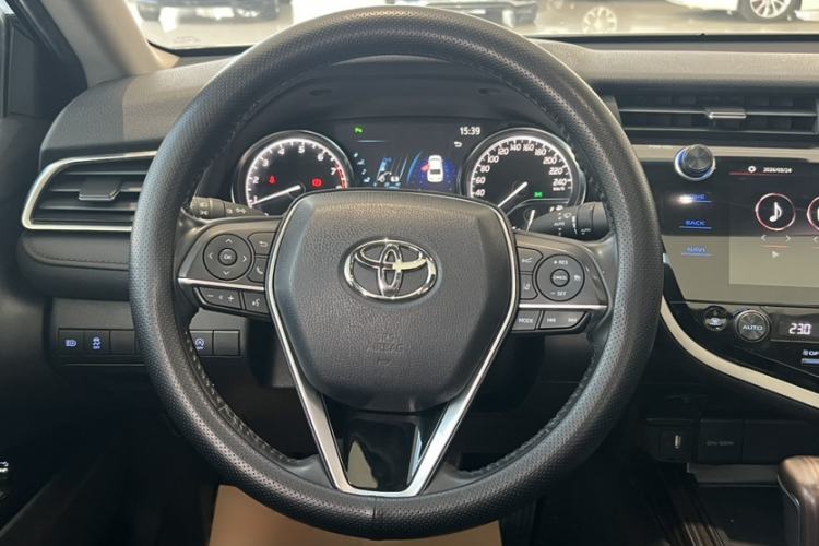 Used Toyota Camry 2019 2.0G Luxury Edition China VI Standard Interior 2
