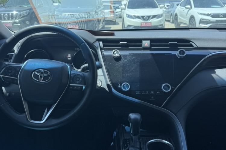 Used Toyota Camry 2019 2.0G Luxury Edition China V Standard Interior 2
