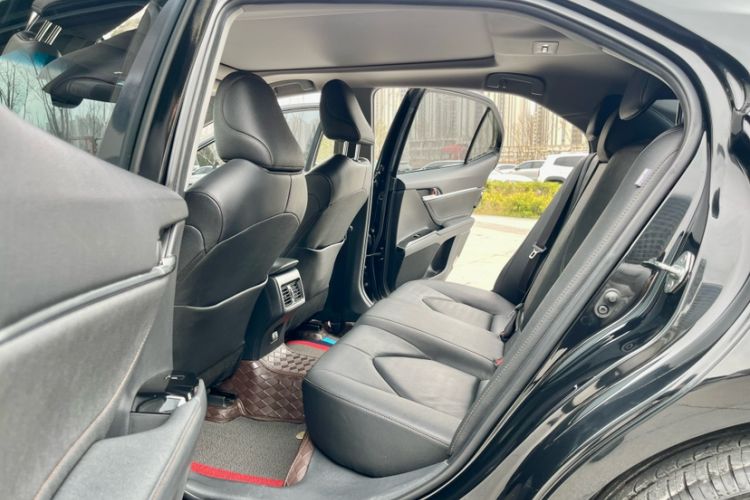 Used Toyota Camry 2019 2.5G Luxury Edition China VI Standard Interior 3