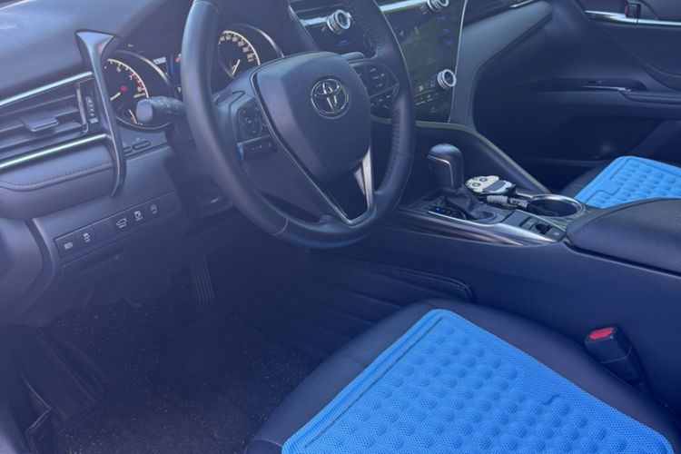 Used Toyota Camry 2019 2.0G Luxury Edition China V Standard Interior 5
