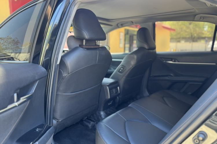 Used Toyota Camry 2019 2.5G Luxury Edition China VI Standard Interior 6