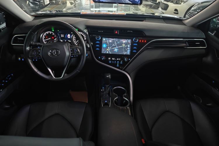 Used Toyota Camry 2019 2.0G Luxury Edition China VI Standard Interior 7