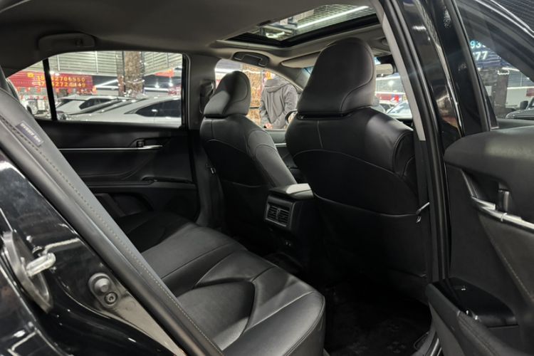 Used Toyota Camry 2019 2.0G Luxury Edition China VI Standard Interior 7