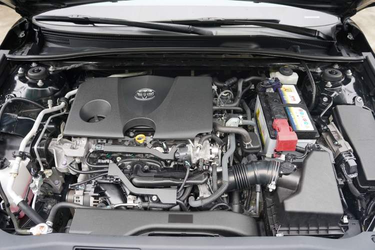 Used Toyota Camry 2019 Revised Version 2.0G Luxury Edition Interior 8