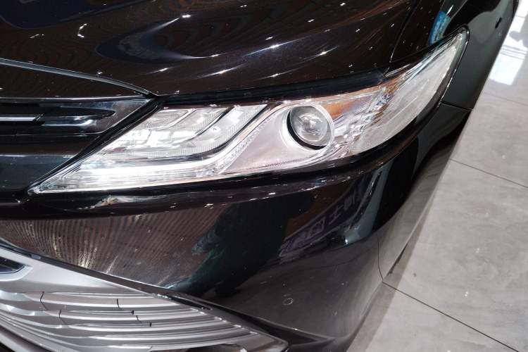 Used Toyota Camry 2019 2.5G Luxury Edition China VI Standard Left Front Headlight