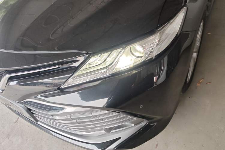 Used Toyota Camry 2019 2.0G Luxury Edition China VI Standard Left Front Headlight