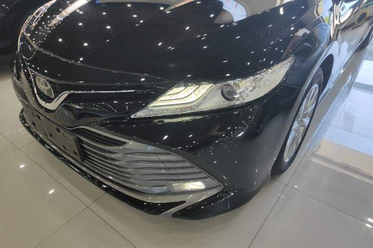 Used Toyota Camry 2019 2.0G Luxury Edition China V Standard Left Front Headlight