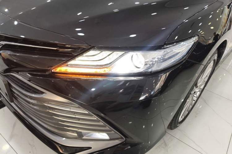 Used Toyota Camry 2019 Revised Version Dual-Engine 2.5 HG Luxury Edition Left Front Headlight