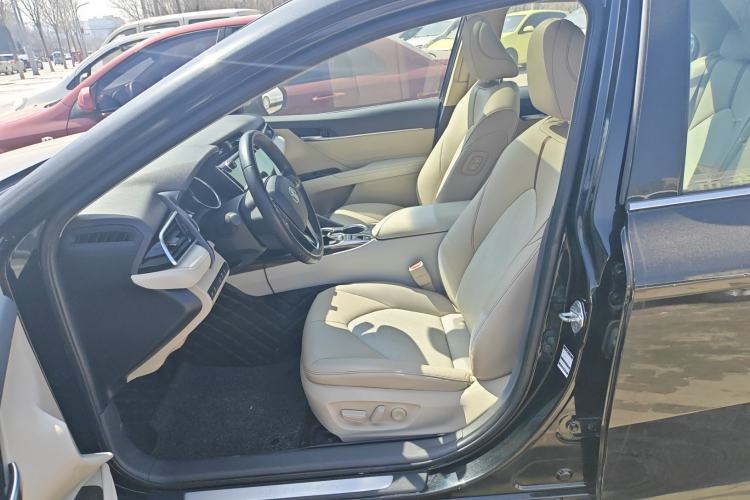 Used Toyota Camry 2019 Revised Version 2.5G Luxury Edition Left Front Seat