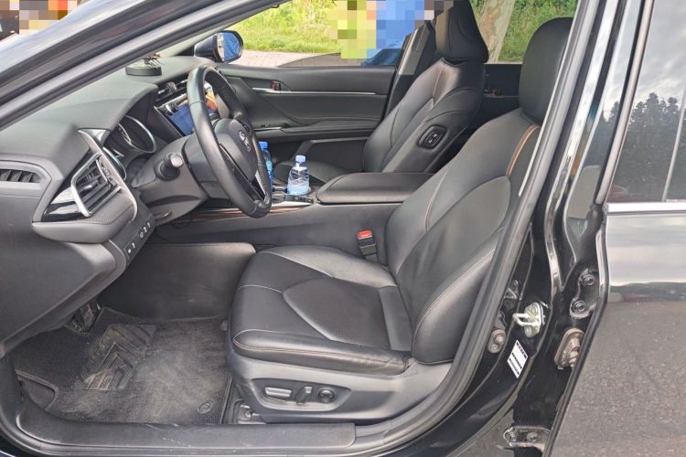 Used Toyota Camry 2019 Revised Version 2.0G Luxury Edition Left Front Seat