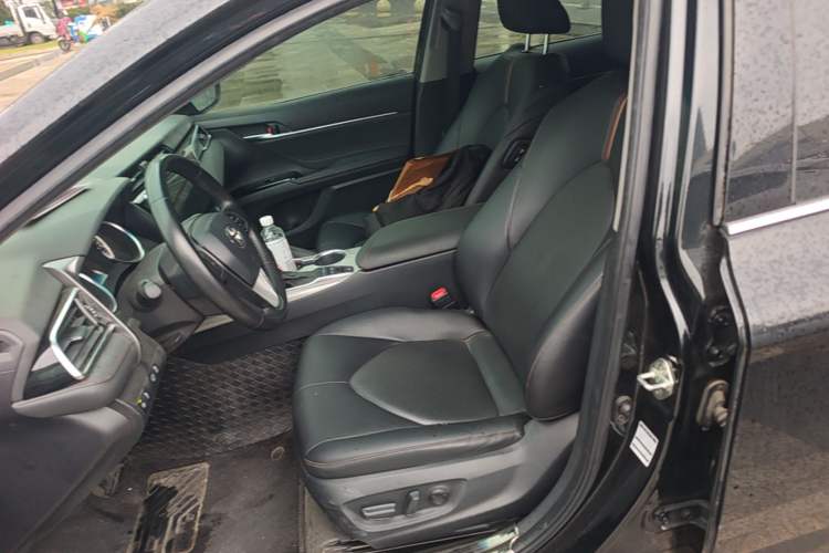 Used Toyota Camry 2019 Dual-Engine 2.5 HG Luxury Edition China V Standard Left Front Seat