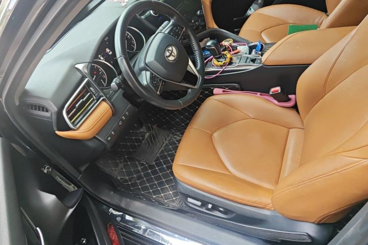 Used Toyota Camry 2019 Revised Version 2.0G Luxury Edition Left Front Seat