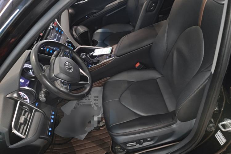 Used Toyota Camry 2019 Revised Version 2.0G Luxury Edition Left Front Seat