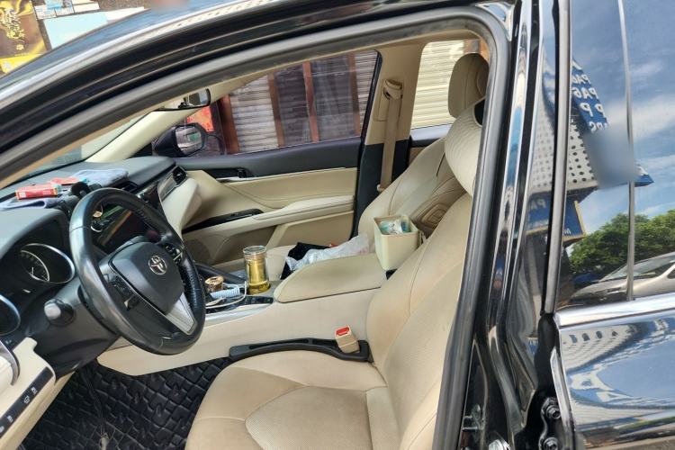 Used Toyota Camry 2019 Dual-Engine 2.5 HG Luxury Edition China V Standard Left Front Seat