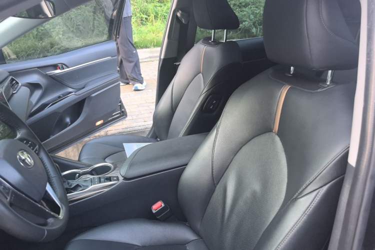 Used Toyota Camry 2019 2.5G Luxury Edition China VI Standard Left Front Seat