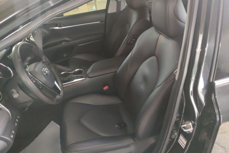 Used Toyota Camry 2019 Revised Version 2.0G Luxury Edition Left Front Seat