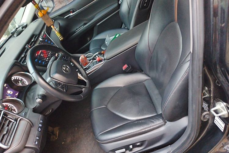 Used Toyota Camry 2019 Revised Version 2.0G Luxury Edition Left Front Seat