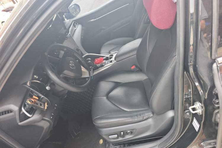 Used Toyota Camry 2019 Dual-Engine 2.5 HG Luxury Edition China VI Standard Left Front Seat
