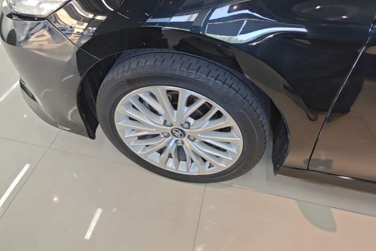 Used Toyota Camry 2019 2.5G Luxury Edition China VI Standard Left Front Wheel Hub