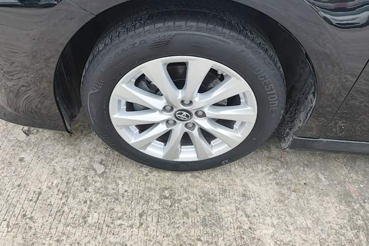 Used Toyota Camry 2019 2.0G Luxury Edition China VI Standard Left Front Wheel Hub