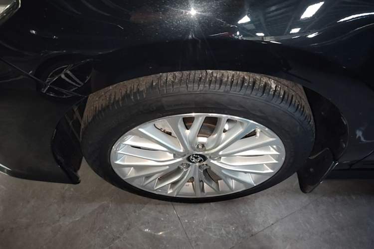 Used Toyota Camry 2019 Revised Version 2.5G Luxury Edition Left Front Wheel Hub