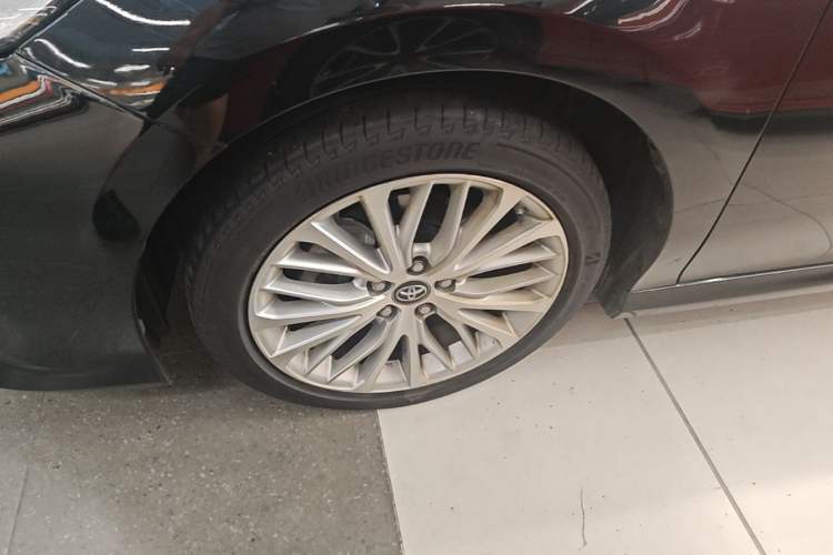 Used Toyota Camry 2019 Revised Version 2.5G Luxury Edition Left Front Wheel Hub