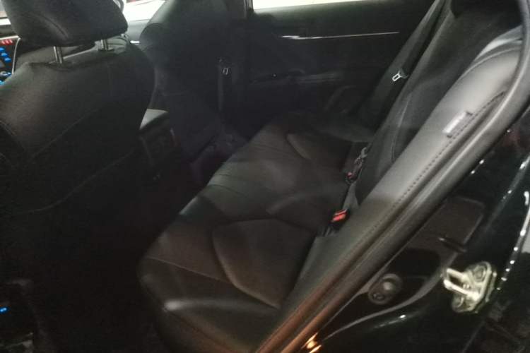 Used Toyota Camry 2019 Revised Version 2.0G Luxury Edition Left Rear Seat
