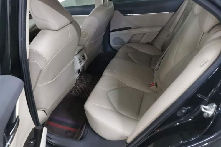Used Toyota Camry 2019 2.0G Luxury Edition China VI Standard Left Rear Seat