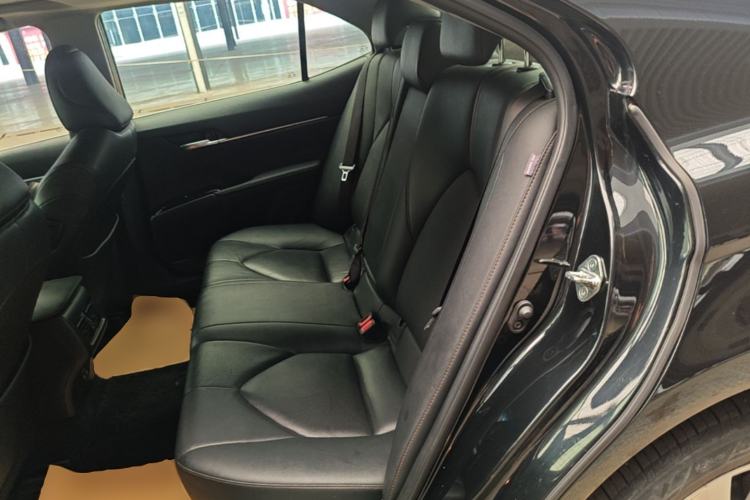 Used Toyota Camry 2019 Revised Version 2.0G Luxury Edition Left Rear Seat