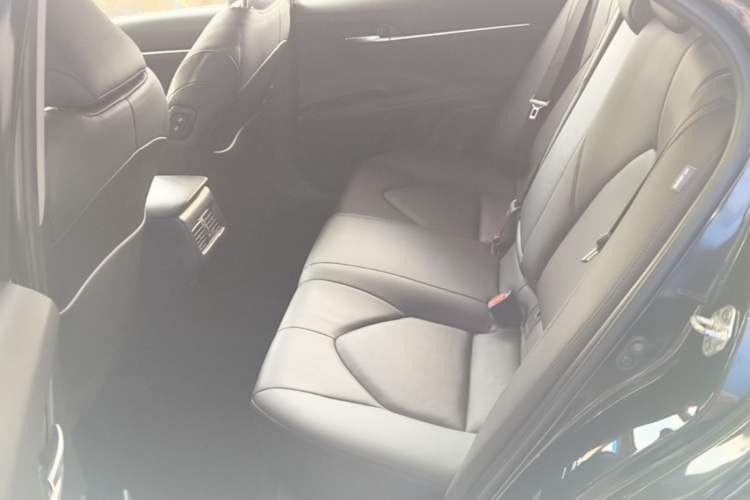 Used Toyota Camry 2019 Revised Version 2.0G Luxury Edition Left Rear Seat