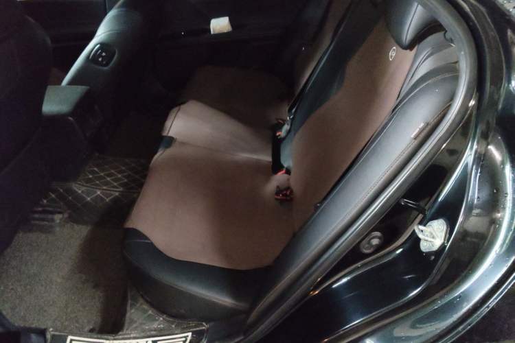Used Toyota Camry 2019 2.5G Luxury Edition China VI Standard Left Rear Seat