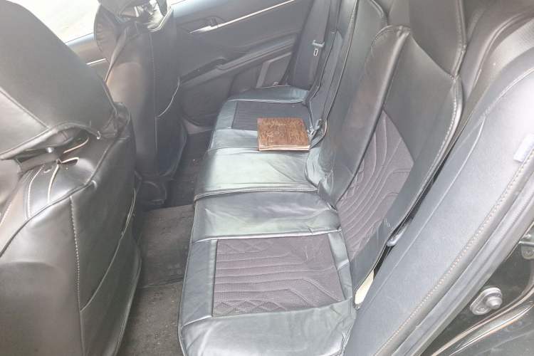 Used Toyota Camry 2019 2.5G Luxury Edition China V Standard Left Rear Seat