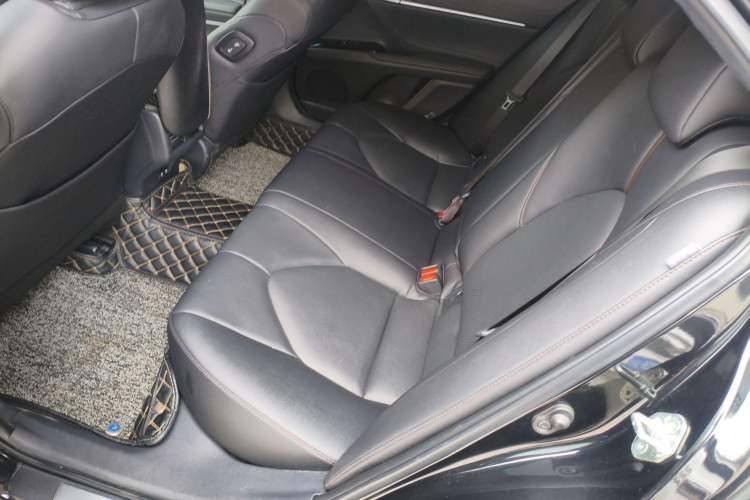 Used Toyota Camry 2019 2.0G Luxury Edition China V Standard Left Rear Seat