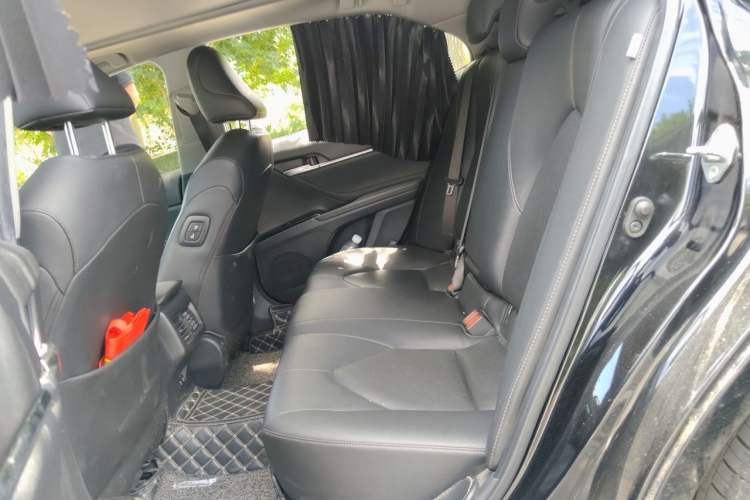 Used Toyota Camry 2019 2.5G Luxury Edition China VI Standard Left Rear Seat