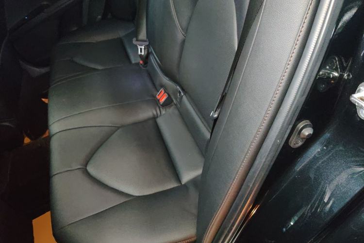 Used Toyota Camry 2019 Revised Version 2.0G Luxury Edition Left Rear Seat