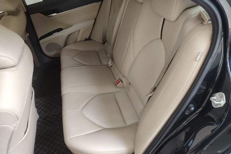 Used Toyota Camry 2019 Revised Version 2.0G Luxury Edition Left Rear Seat