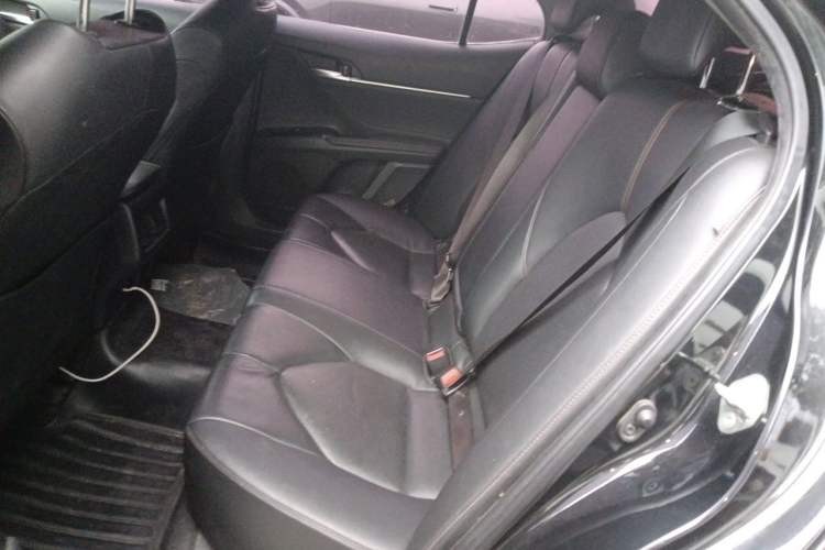 Used Toyota Camry 2019 2.0G Luxury Edition China VI Standard Left Rear Seat